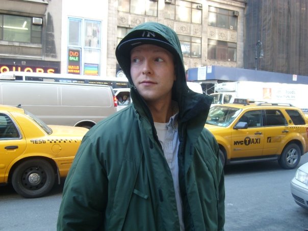 2422_1111618908193_583_n