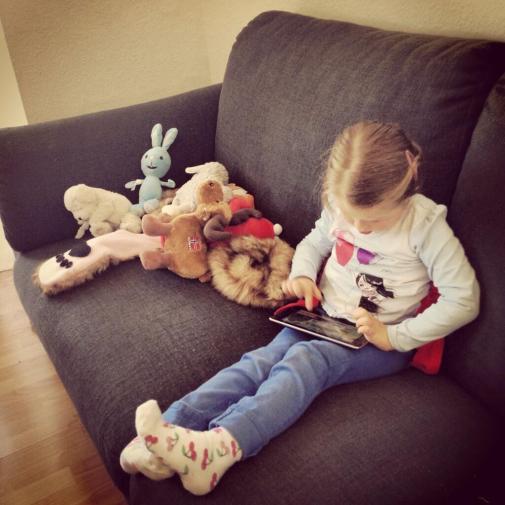 Bmtyh8HIIAA5Sh0.jpg large